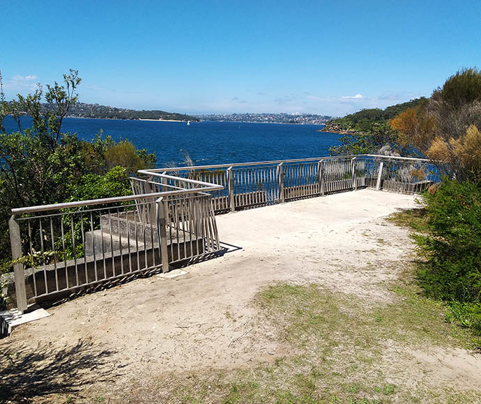 New balustrade and viewing area installed at Georges Head, Sydney Harbour National Park. A similar style is proposed for West Head Lookout.